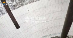 钢厂高炉下料罐高温抗攻击型耐磨陶瓷衬板怎样装置？？？？_威廉希尔特瓷